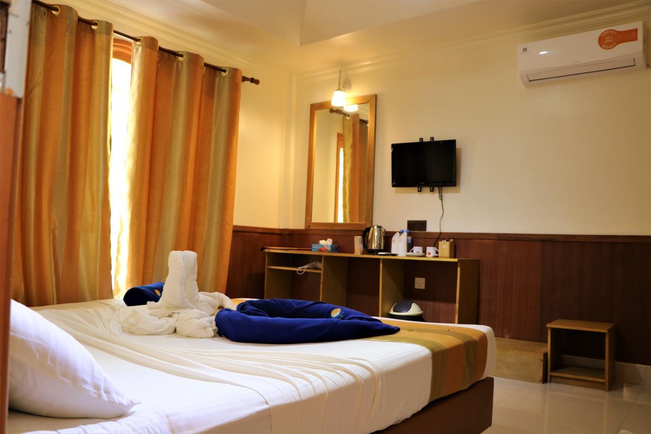 Ocean Beach Maldive Hotel Maldives Exterior photo